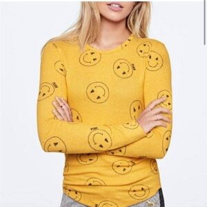 Victorias Secret PINK Long Sleeve Yellow Smiley Top L